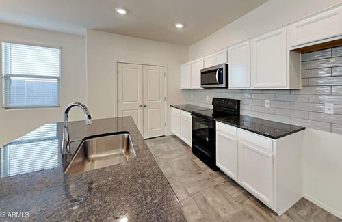 Surprise House | CLEAN, COZY Home Away From Home