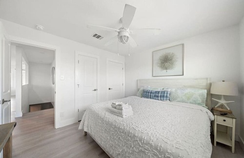 Galveston House | Oceanview beach house with game room and deck, close to beach
