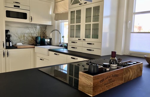 Parow House | Im Ferienhaus Findet Sich das Motto Düne in Vielen Details Wieder
