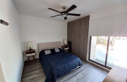 Playa del Carmen House | Casa moderna en Playa del Carmen Cerca Xcaret, con capacidad hasta 6 personas