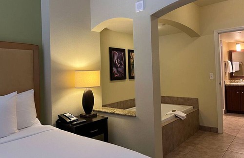 Enterprise Resort | 2 BR - Las Vegas Superbowl Week! next to South Point Casino.