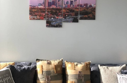 Minneapolis House | Unique Solar Home with plenty of Natural Sunlight