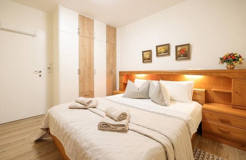 Poljica House | Luxury villa with a swimming pool Poljica, Zadar (K-22070)