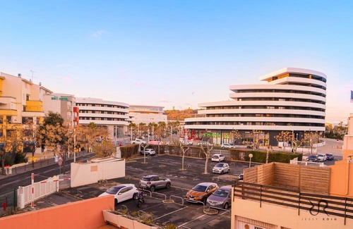 Cap d'Agde Apartment | Studio au CAP D'agde à 50m du Port, Avec Piscine