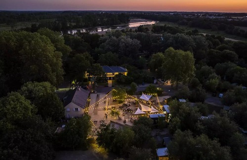 Les Ponts-de-Ce House | Camping Slow Village Loire Vallée* - Privilege cabin 3 rooms 4 people