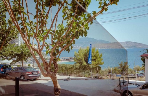 Kodrra Apartment | Gloan Suites