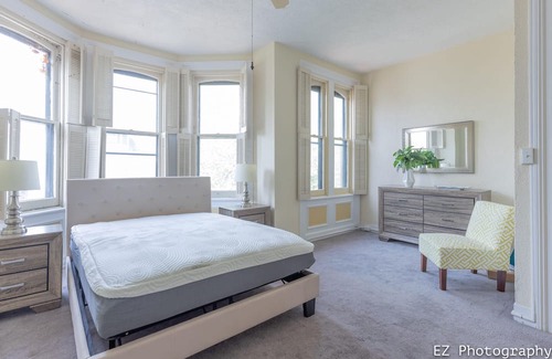 Portsmouth Apartment | Old Town Portsmouth Retreat in the Historic District