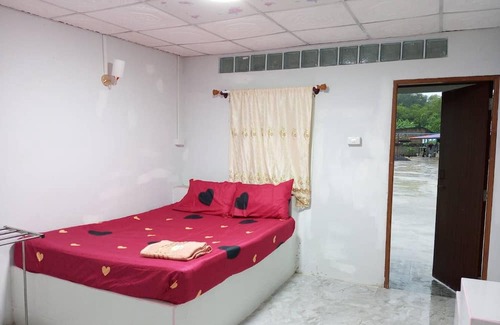 Makham Tia House | ThamonPlace