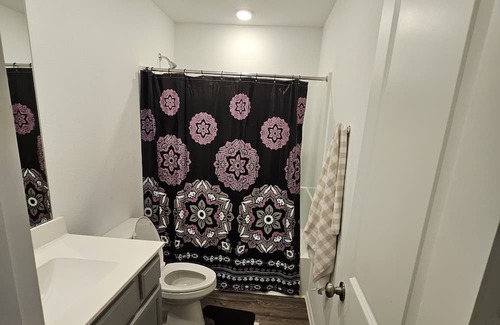 Iowa Colony House | A place of rest, spacious and comfortable