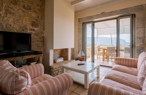 Riglia Villa | Riglia Villas - Villa Stone.