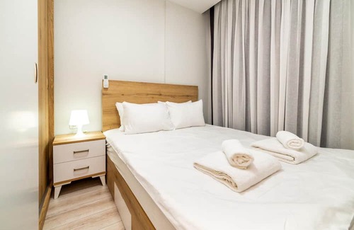 Kepez Apartment | Vacation Residence w Pool 5 min to Mall of Antalya