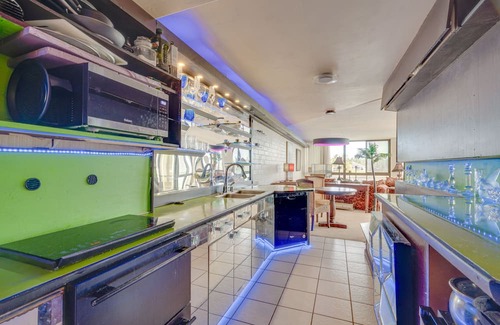 Poipu Apartment | Colorful Poipu Condo w/ Expansive Ocean Views!