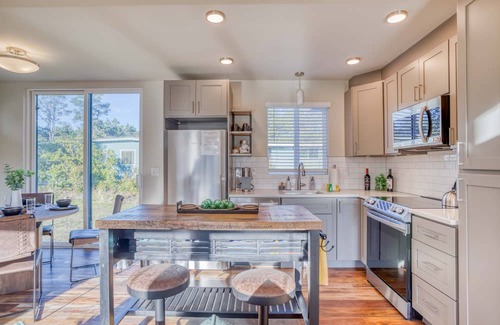 Tierra Del Mar House | Cool, Compact Container Home is an Easy Walk to Beautiful Tierra del Mar Beach!