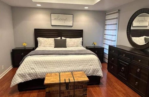 Johns Creek Apartment | Cozy basement in Alpharetta