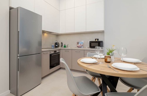 Krowodrza Apartment | Luxurious Apartment by Renters Prestige