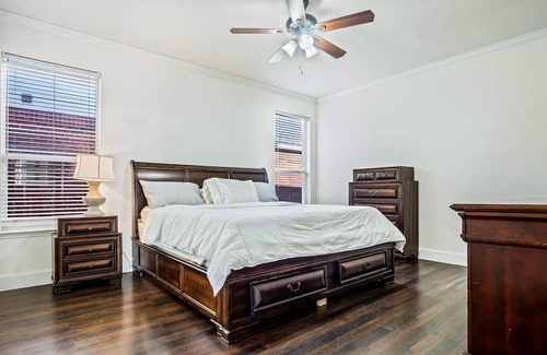 Garland House | Best house in Garland. Beautify warm family house.