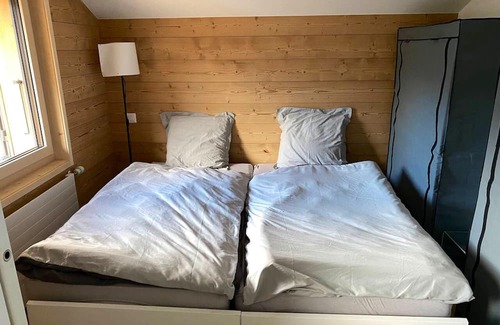 Les Posses-sur-Bex Apartment | Homerez - Appartement 1 km away from the slopes for 2 ppl. with balcony at Gryon