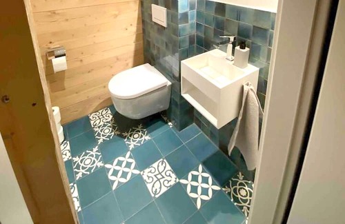 Les Posses-sur-Bex Apartment | Homerez - Appartement 1 km away from the slopes for 2 ppl. with balcony at Gryon