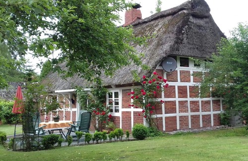 Drochtersen Apartment | Holiday home Little gem