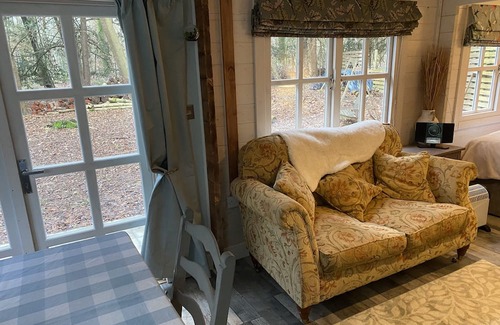Worth Cabin | Private and secluded Cabin in Rowfant