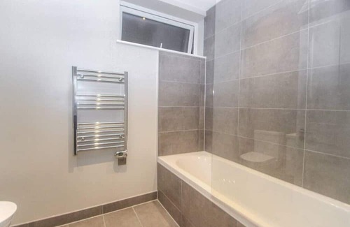 Epsom Apartment | Superb New Build 2 Bed Ophelia 6