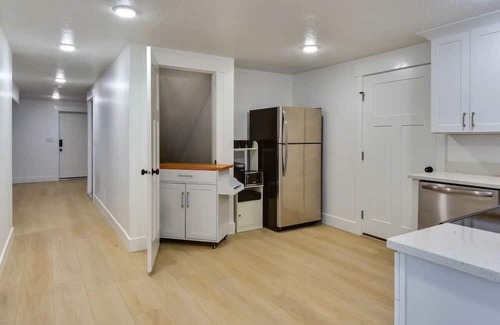 Morgan County Apartment | Moden Morgan Basement Apartment, Great for Families!