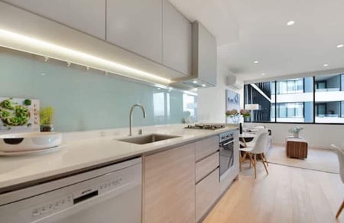 Footscray Apartment | Cool and Contemporary on the City’s Edge