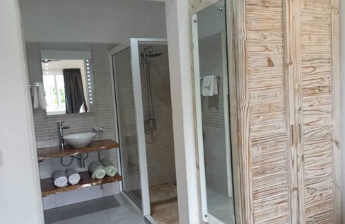 Mare Anglaise Apartment | Harmony Holiday Apartments