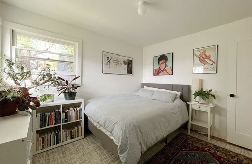Hosford-Abernethy House | Architect Remodeled Mid Century in Foodie Paradise