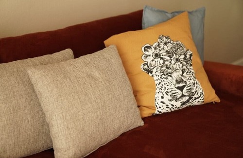 West Hollywood Apartment | Luxury Oasis in WestHollywood:Free parking & pool