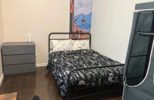 McGinley Square House | V9 Please contact host before booking. This is private room, not entire place.
