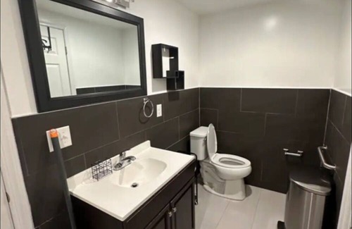 McGinley Square House | V2 please contact host before booking! This is private room, not entire place
