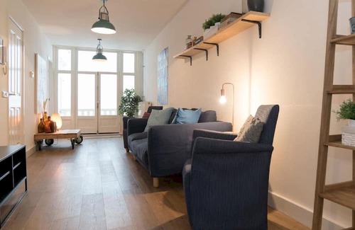 Canal Ring Apartment | 2 Bedrooms Apartment 1017
