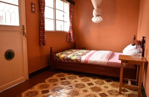 Musanze Bed & Breakfast | Amahoro Guest House - Double Room With Private Shower