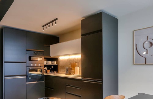 Quartier Saint-Ambroise Apartment | Urban Flat 170 - Sublime Flat in Center of Paris