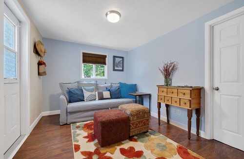 Netarts House | Cottage Near the Bay. Beautiful getaway home, located in Netarts OR!