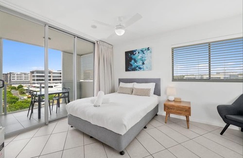 Birtinya Apartment | Sunshine Coast 3 Bedroom unit