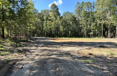 Starkville RV Rental | Starkville Mississippi rustic campsite just out of town off hwy 182.