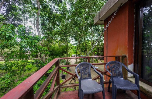 Aburi Bed & Breakfast | Cosy, personal, family-friendly nature retreat surrounded by trees and fresh air