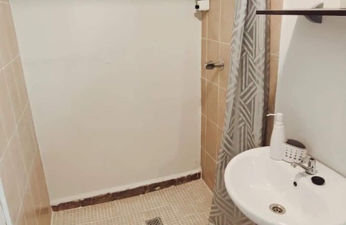 La Libertad Apartment | Comfy Stay for 6 @CasaSanAlfonso Room #23