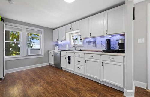 Kenosha House | Carthage Lakehouse