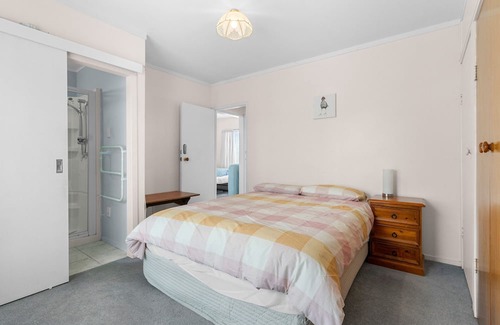Mangawhai Heads House | Coastal Haven - Mangawhai Heads Holiday Home