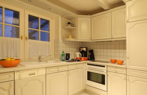 Morsum Apartment | NEU 2024 - Watt & Kliff 1 - Exklusive Luxus-ferienwohnung am Wattenmeer: Ihr Hideaway in Morsum