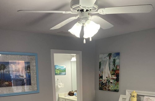 Braselton House | If your home = wonderful and relaxing, your stay here will feel familiar!