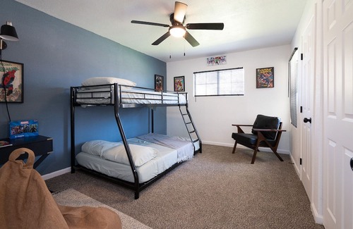 Haltom City House | Treat yourself-home heart of DFW metroplex