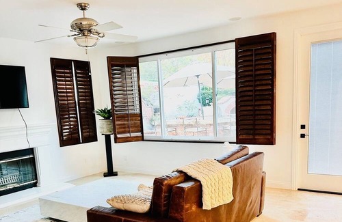 Coto de Caza House | Immaculate Spanish Hacienda Style Estate on large private lot!