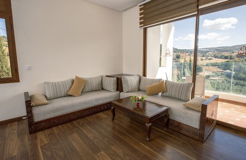 Mouha ou Hammou Zayani Apartment | Senior Suite
