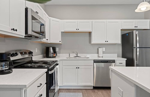 Laotto Condo | Modern Comforts: 3BR Townhouse #14