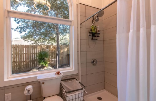 Fort Walton Beach - Destin House | Bay View, Fur Babies Welcome, Enclosed 8' privacy fence, minutes to the Beach