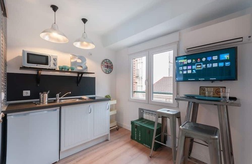 Atocha Apartment | -***Studio City Centre-Atocha-Delicias-WiFi,A/C***